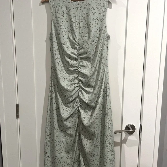 Love Whit- Floral Ruched Dress - Picture 12 of 17